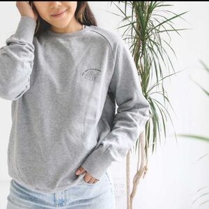 Crewneck sweater grey- “keep going keep growing”